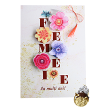 Felicitare "Femeie, La multi ani!" cu 4 ciocolatele 